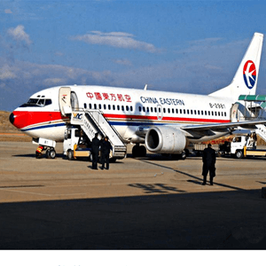 秦皇岛空运公司航空快运业稳步发展的原因是什么？